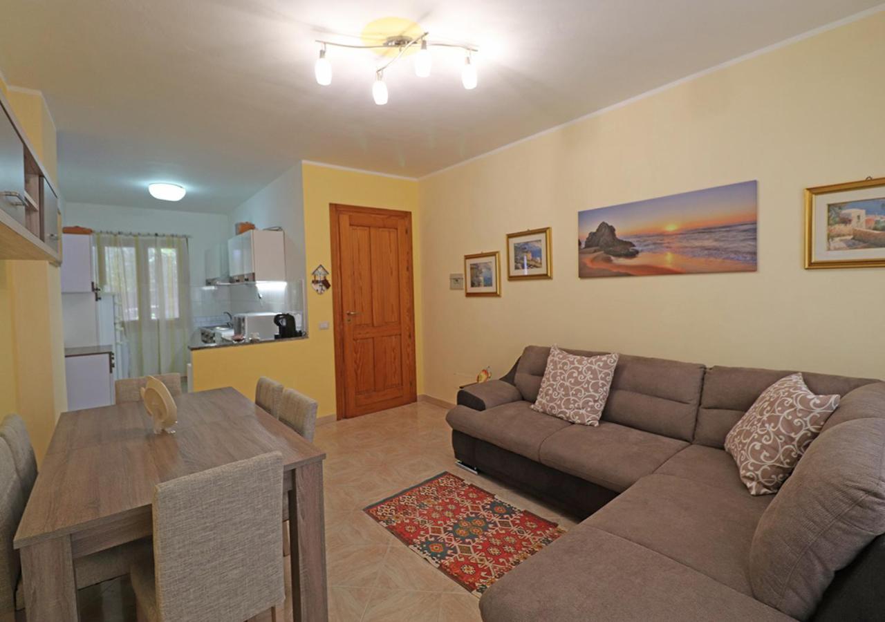 Murphy Holiday Home - Residenza Guardia Vecchia Ла-Маддалена Экстерьер фото